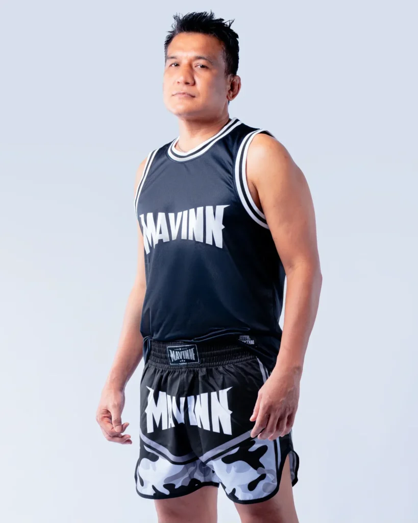 Home Namsaknoi Yudthagarngamtorn, Muay Thai trainer at MAVINN Muay Thai