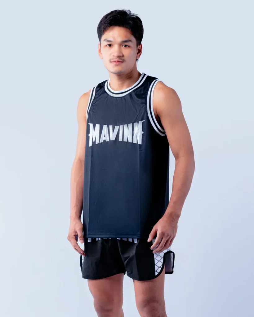 Yodsaenchai NayokAthasala in MAVINN team vest and training shorts